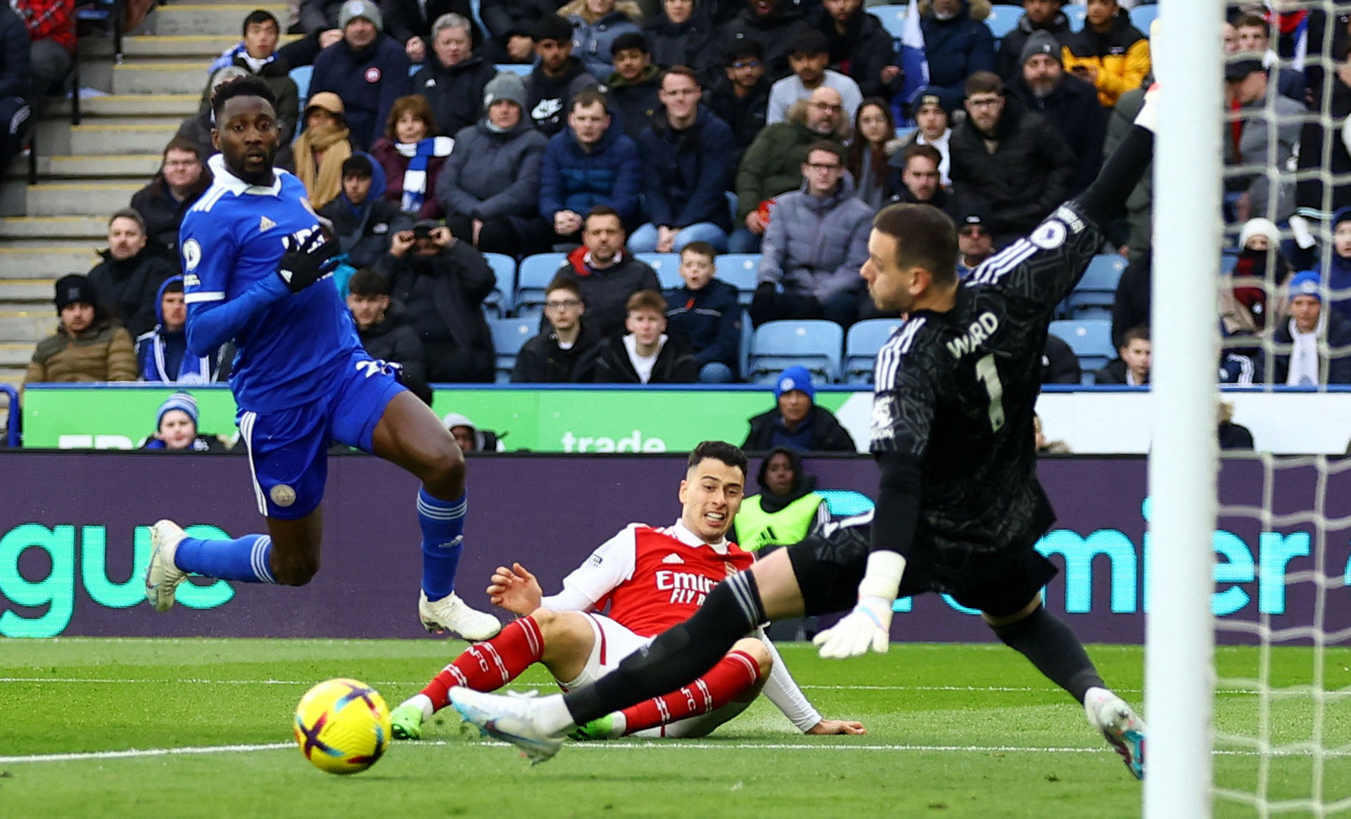 还需在空中 还需在空中